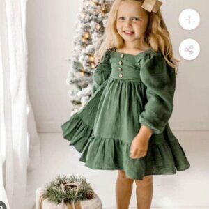Cheeky Plum girls 5T gauze cotton forest green smocked puff sleeve dress